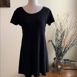 Gap LBD casual cotton dress flirty fun summer dress or beach swim cover cruise